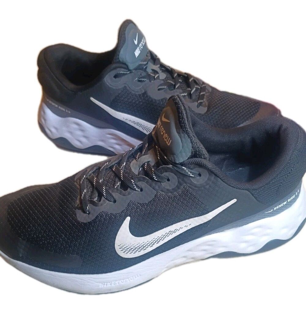 Nike Renew Ride 3 Men's Black DC8185-001 Size 11 Athletic Running Sneakers